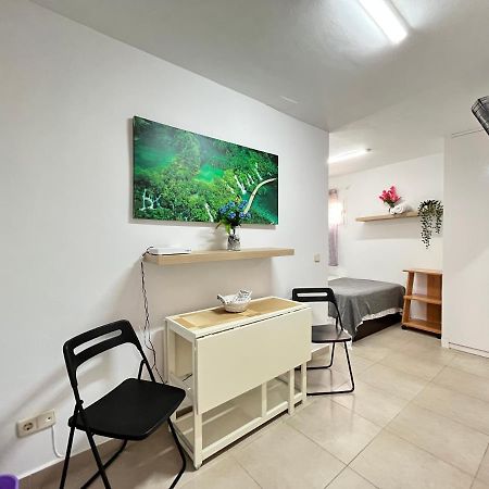 Appartement Estudio Lavapies Acogedor à Madrid Extérieur photo